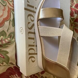 Life Stride Women's Metallic Gold Sandals